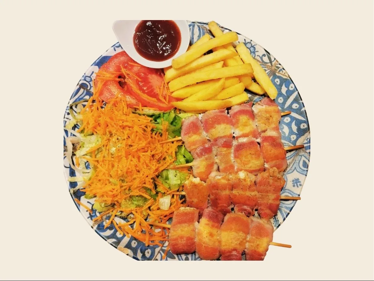 Hähnchen-Bacon-Souvlaki
